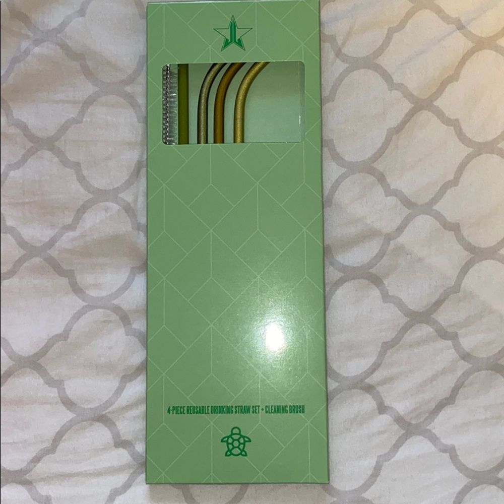 Jeffree Star Cosmetics reusable straws